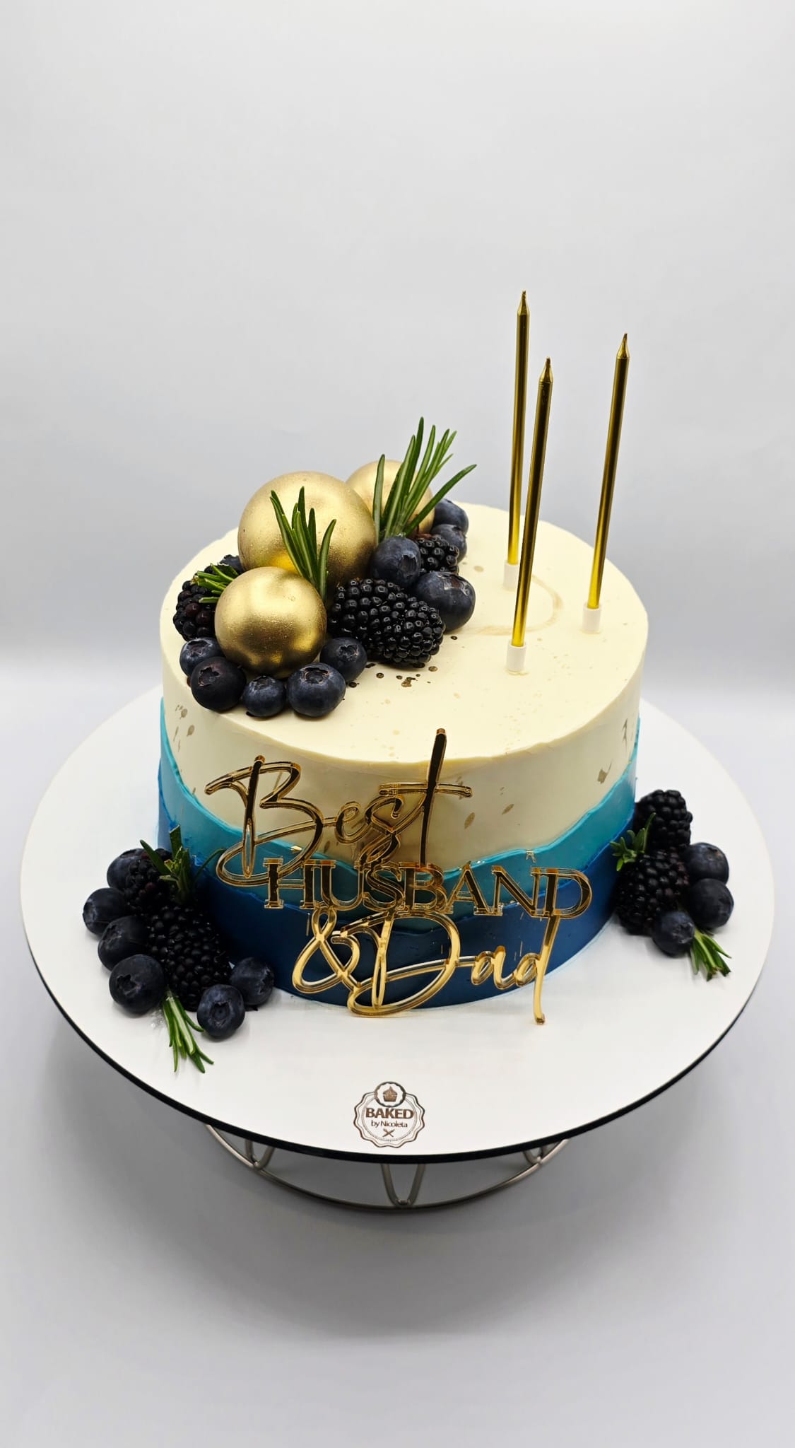 Bespoke custom celebration cake for Gentlemen & Milestones handcrafted by Nicoleta